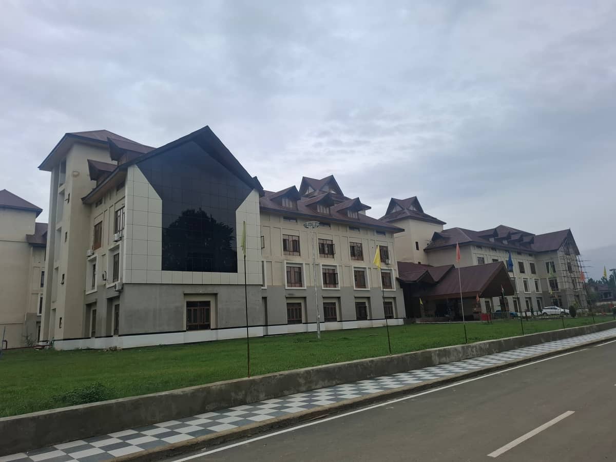 Government Medical College, Anantnag campus