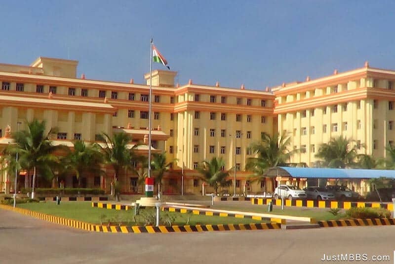 Melmaruvathur Adhiparasakthi Institute of Medical Sciences and Research, Melmaruvathur campus