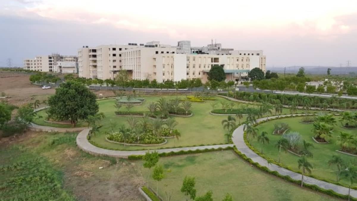Sukh Sagar Medical College and Hospital, Jabalpur campus