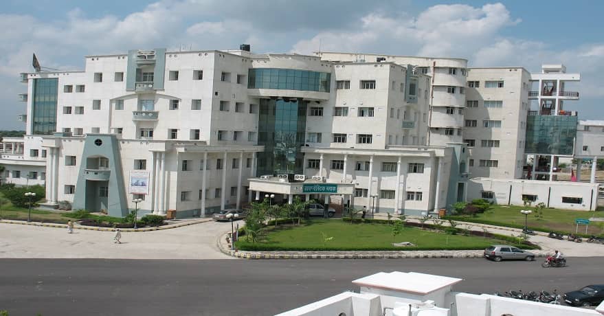 Uttar Pradesh University of Medical Sciences, Saifai campus